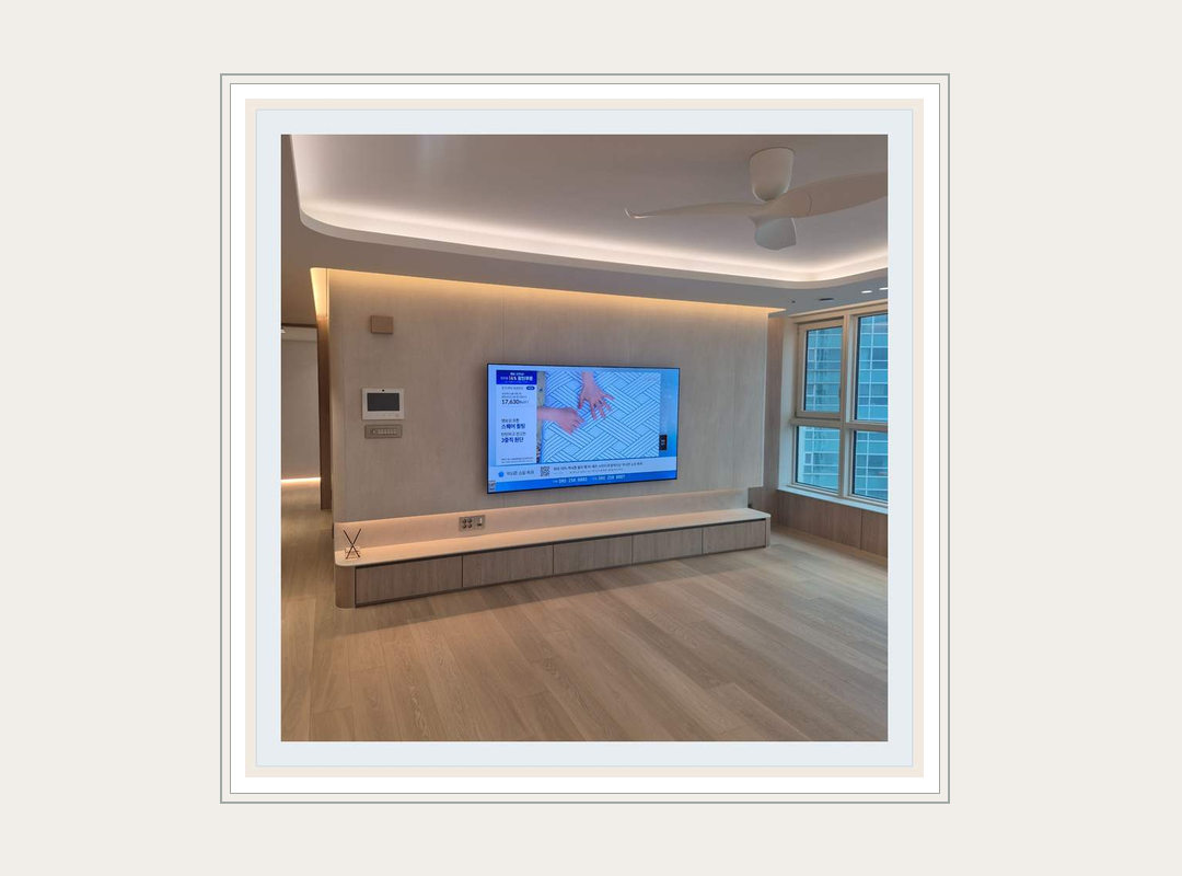 광진구 · 동대문구 벽걸이TV 선정리 가격 안내 시공 참고 사진 2 · 철거와 새 고정점 선정 검토
